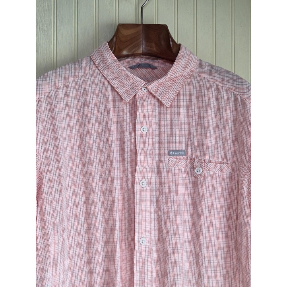 Columbia Shirt Mens Large Pink Plaid Short Sleeve Button‎ Lightweight Casual